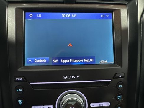Used 2020 Ford Fusion Titanium image 25