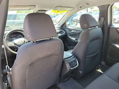 Used 2023 Chevrolet Malibu LT image 12