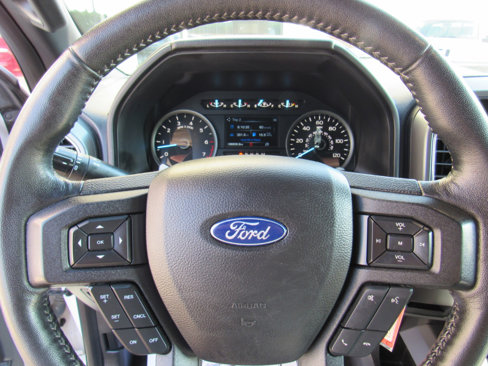 Used 2018 Ford F150 XLT w/ Equipment Group 302A Luxury image 15