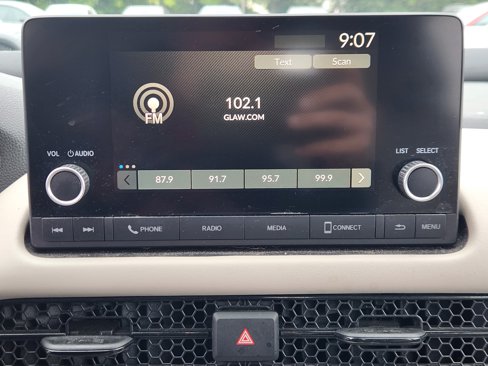 Certified 2023 Honda HR-V LX image 11
