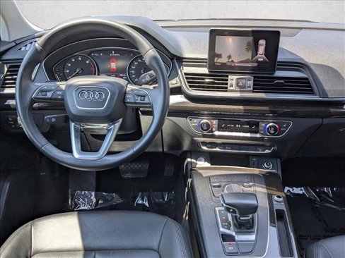 Used 2020 Audi Q5 2.0T Premium w/ Convenience Package image 17