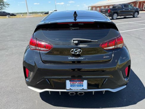 Used 2021 Hyundai Veloster Turbo R-Spec image 5