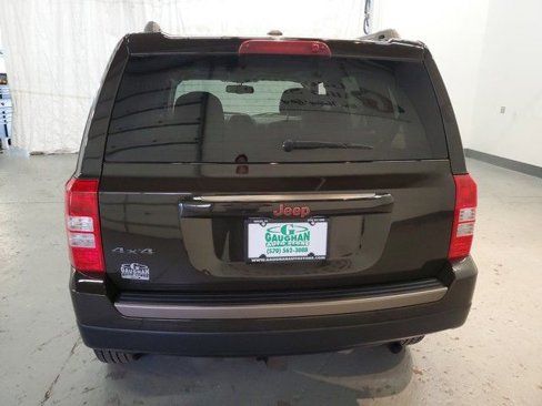 Used 2016 Jeep Patriot 75th Anniversary w/ Power Value Group image 5