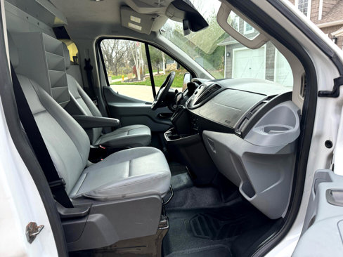 Used 2017 Ford Transit 250 130 Low Roof image 15