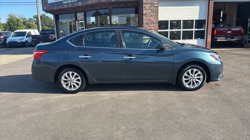 Used 2016 Nissan Sentra SV w/ Style Package image 14