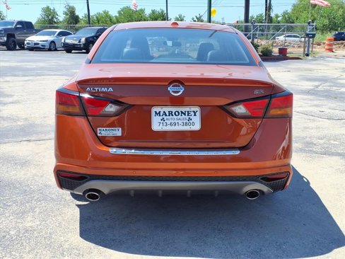 Used 2021 Nissan Altima 2.5 SR image 6