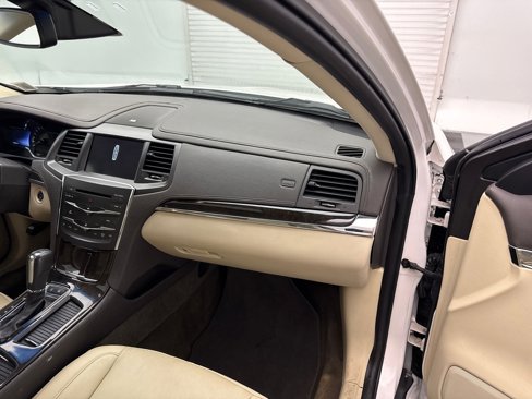 Used 2014 Lincoln MKS AWD w/ Equipment Group 201A image 27