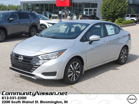 New 2025 Nissan Versa SV w/ Trunk Package image 2