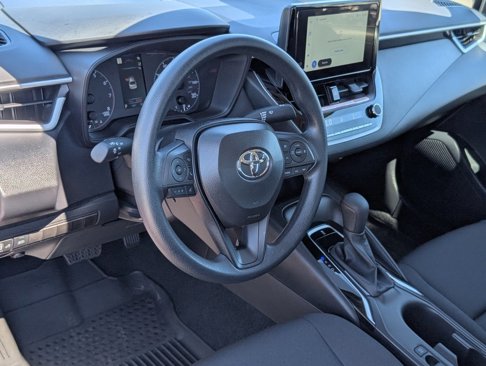 Used 2025 Toyota Corolla LE image 14
