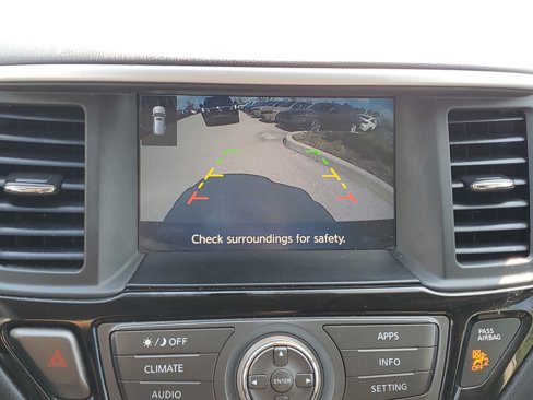 Used 2020 Nissan Pathfinder SV image 34