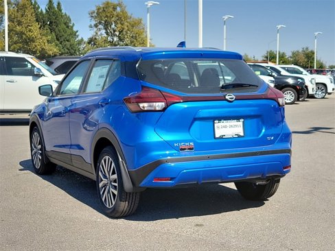New 2024 Nissan Kicks SV image 8