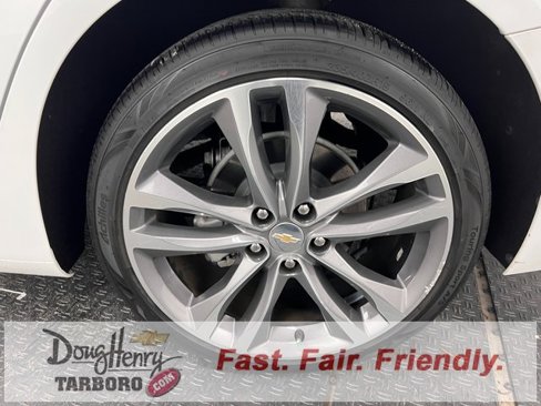 Used 2023 Chevrolet Malibu LT w/ Driver Confidence Package image 21