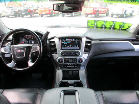 Used 2019 GMC Yukon XL SLT image 19
