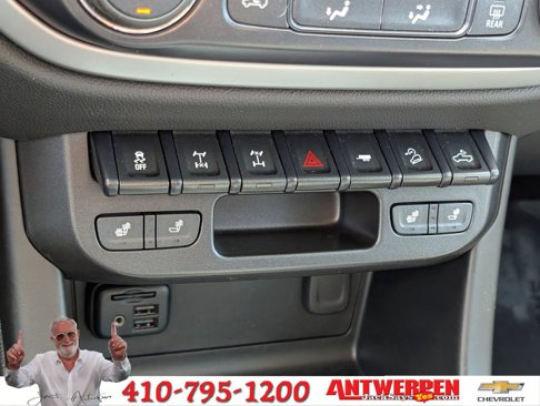 Used 2019 Chevrolet Colorado ZR2 w/ ZR2 Dusk Special Edition image 27