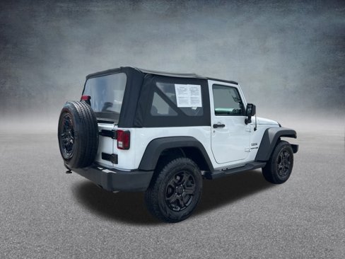 Used 2018 Jeep Wrangler Sport image 4
