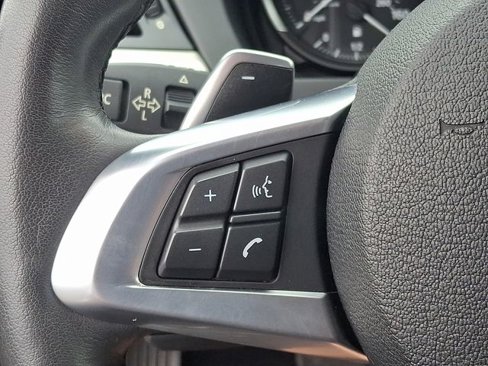 Used 2012 BMW Z4 sDrive28i image 26