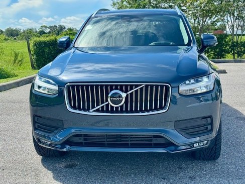 Used 2020 Volvo XC90 T5 Momentum image 9