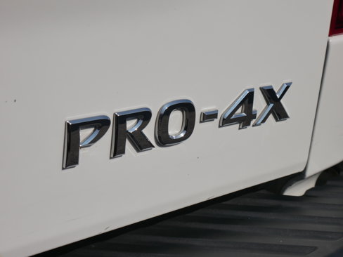 Used 2013 Nissan Titan PRO-4X image 26