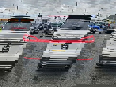 Used 2017 Lincoln MKX Select w/ Select Plus Package image 5