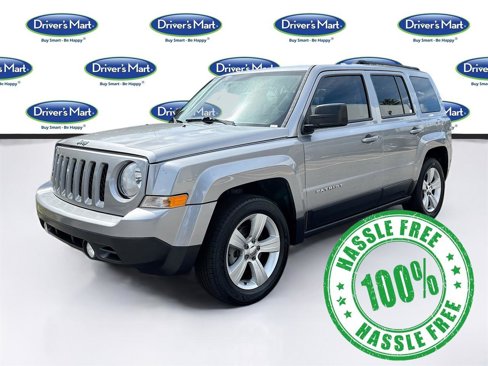 Used 2017 Jeep Patriot Latitude image 3