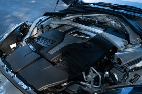 Used 2023 Aston Martin DBX 707 image 11