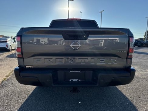Used 2022 Nissan Frontier S w/ Technology Package image 4