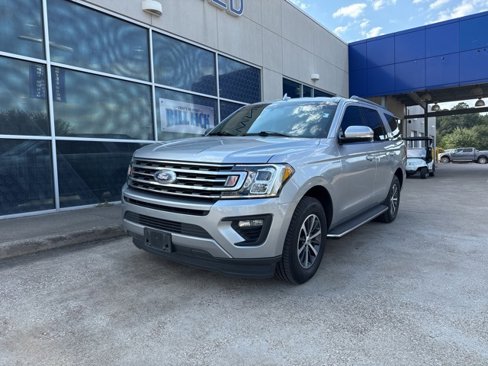 Used 2020 Ford Expedition XLT w/ Equipment Group 202A image 4