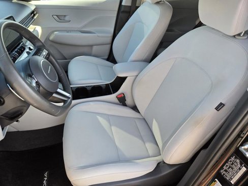 Used 2024 Hyundai Kona SEL w/ Convenience Package image 29