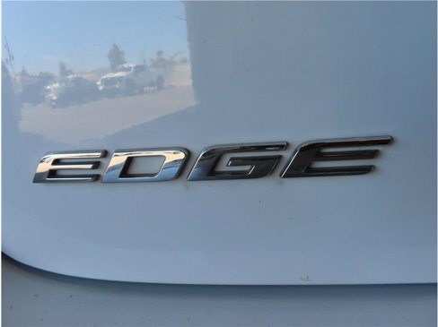 Used 2018 Ford Edge SEL w/ Equipment Group 201A image 28