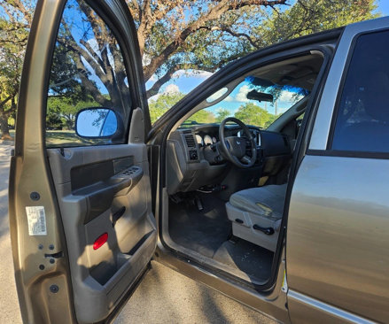 Used 2007 Dodge Ram 1500 Truck SLT w/ Quad Cab Big Horn Value Group image 12