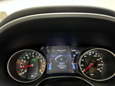 Used 2017 Jeep Compass Limited image 41