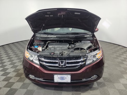 Used 2014 Honda Odyssey Touring Elite image 14