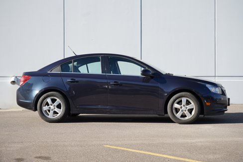 Used 2014 Chevrolet Cruze LT image 2