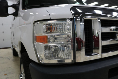 Used 2014 Ford E-150 and Econoline 150 w/ Power Group image 12