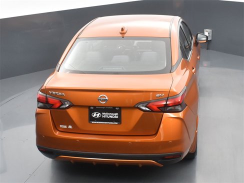 Used 2021 Nissan Versa SV image 16