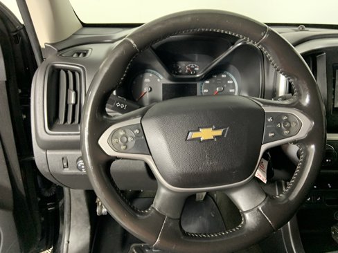 Used 2016 Chevrolet Colorado LT w/ Midnight Edition image 9