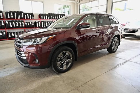 Used 2018 Toyota Highlander Limited Platinum image 8