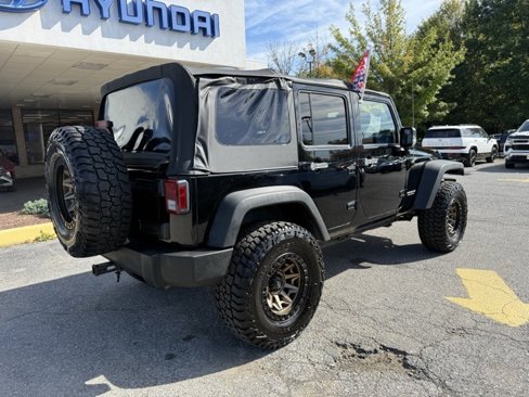Used 2013 Jeep Wrangler Unlimited Sport image 3