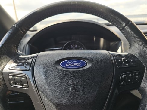 Used 2019 Ford Explorer XLT w/ Equipment Group 202A image 30