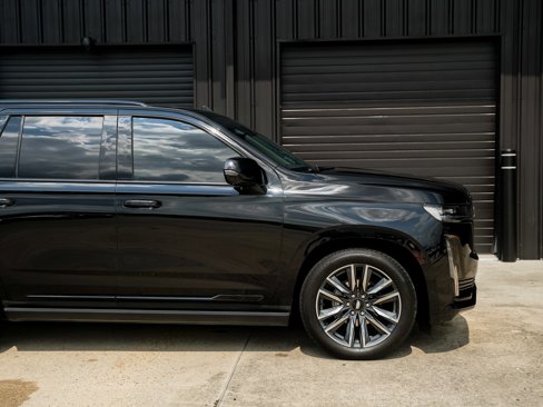 Used 2023 Cadillac Escalade Sport w/ Touring Package image 13