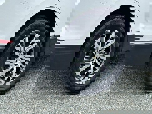 Used 2022 Chevrolet Equinox LT image 8