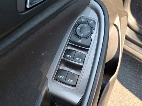 Used 2017 Chevrolet Malibu LS image 36