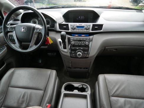Used 2013 Honda Odyssey Touring image 10