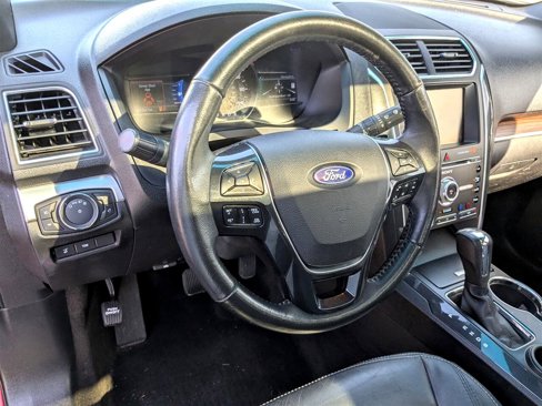 Used 2016 Ford Explorer Limited image 15