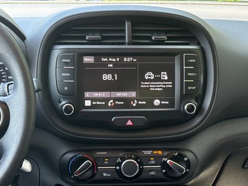Used 2022 Kia Soul LX w/ Technology Package image 22