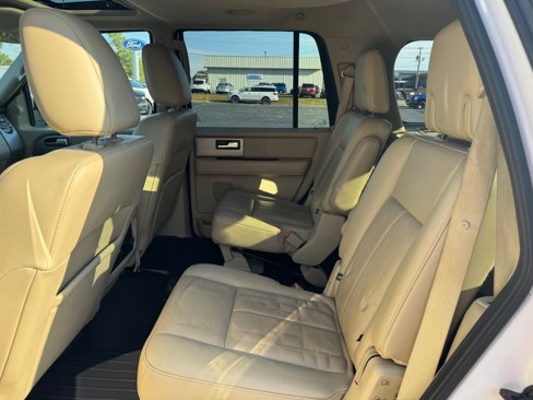 Used 2016 Ford Expedition Limited w/ Equipment Group 301A image 12