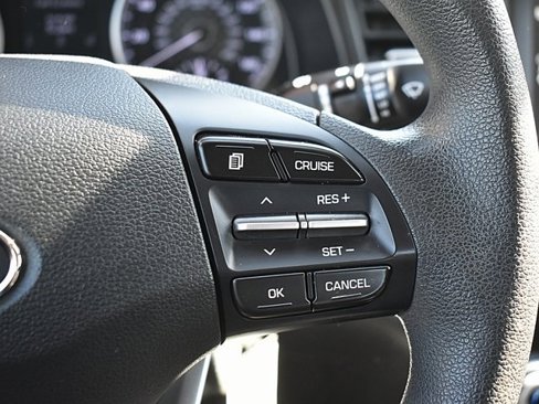 Used 2020 Hyundai Elantra SEL image 37