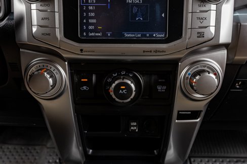 Used 2018 Toyota 4Runner SR5 Premium image 25