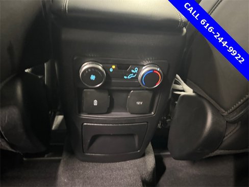 Used 2022 Ford Explorer XLT w/ Equipment Group 202A image 18