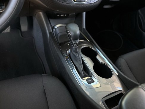 Used 2023 Chevrolet Malibu LT image 11